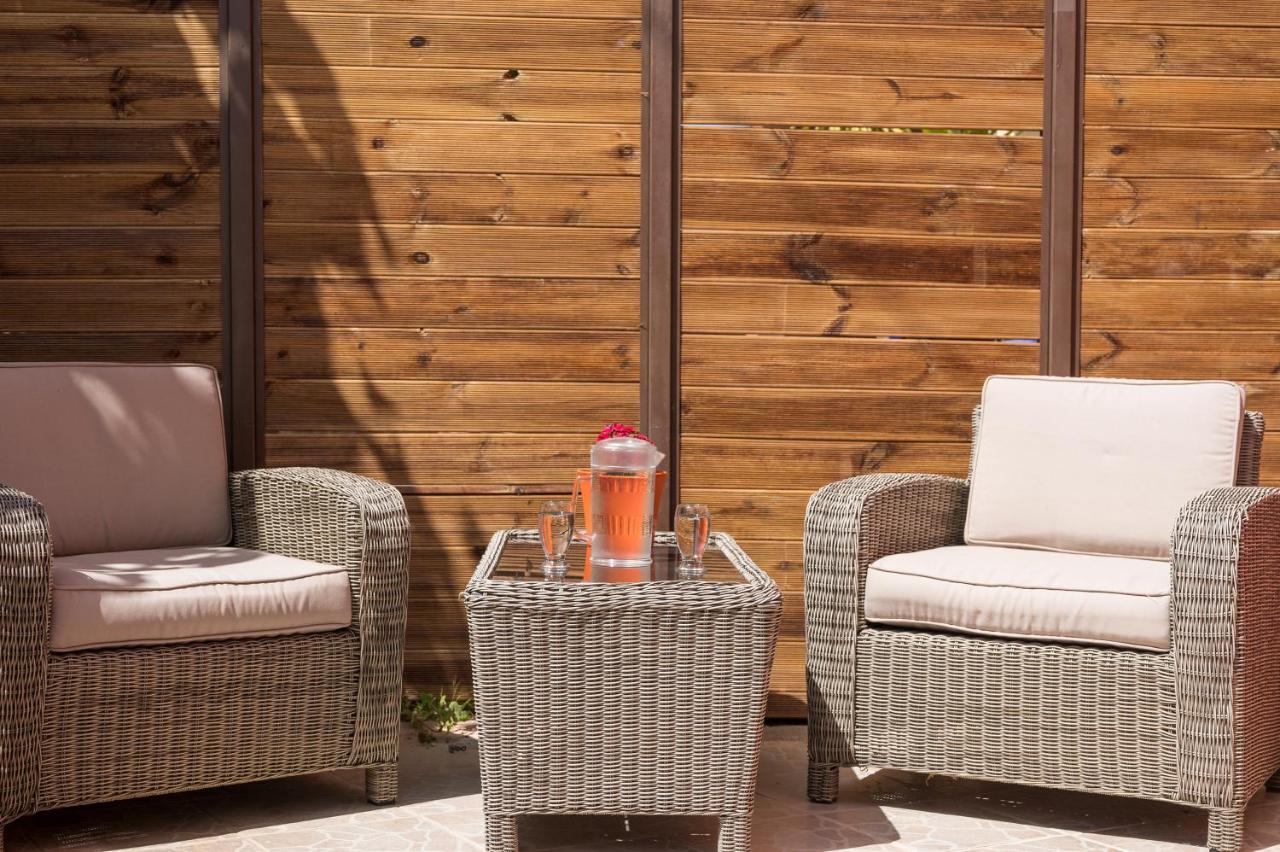 Anna Boutique Apartment Kato Daratso Exterior foto